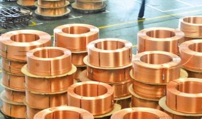 有色金屬行業(yè)業(yè)績狂飆，高位風(fēng)險(xiǎn)需警惕